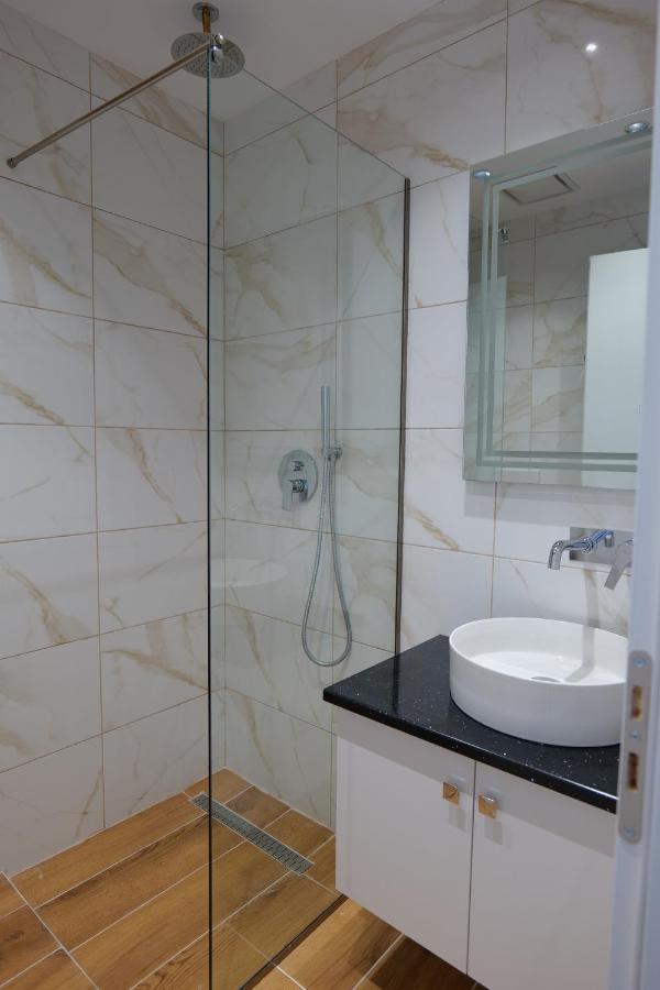 Hotel Aba Ksamil Extérieur photo